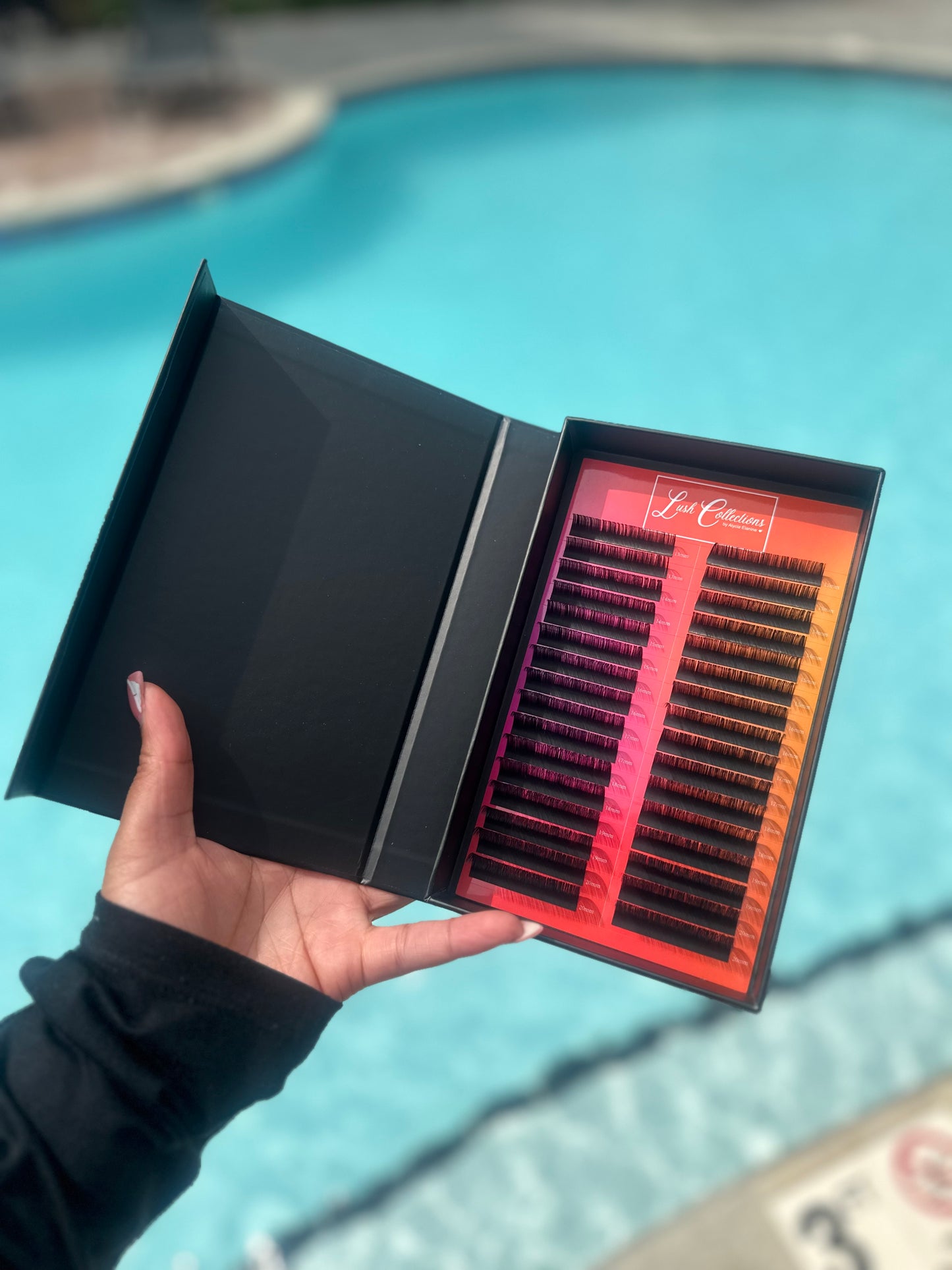 It Girl Box