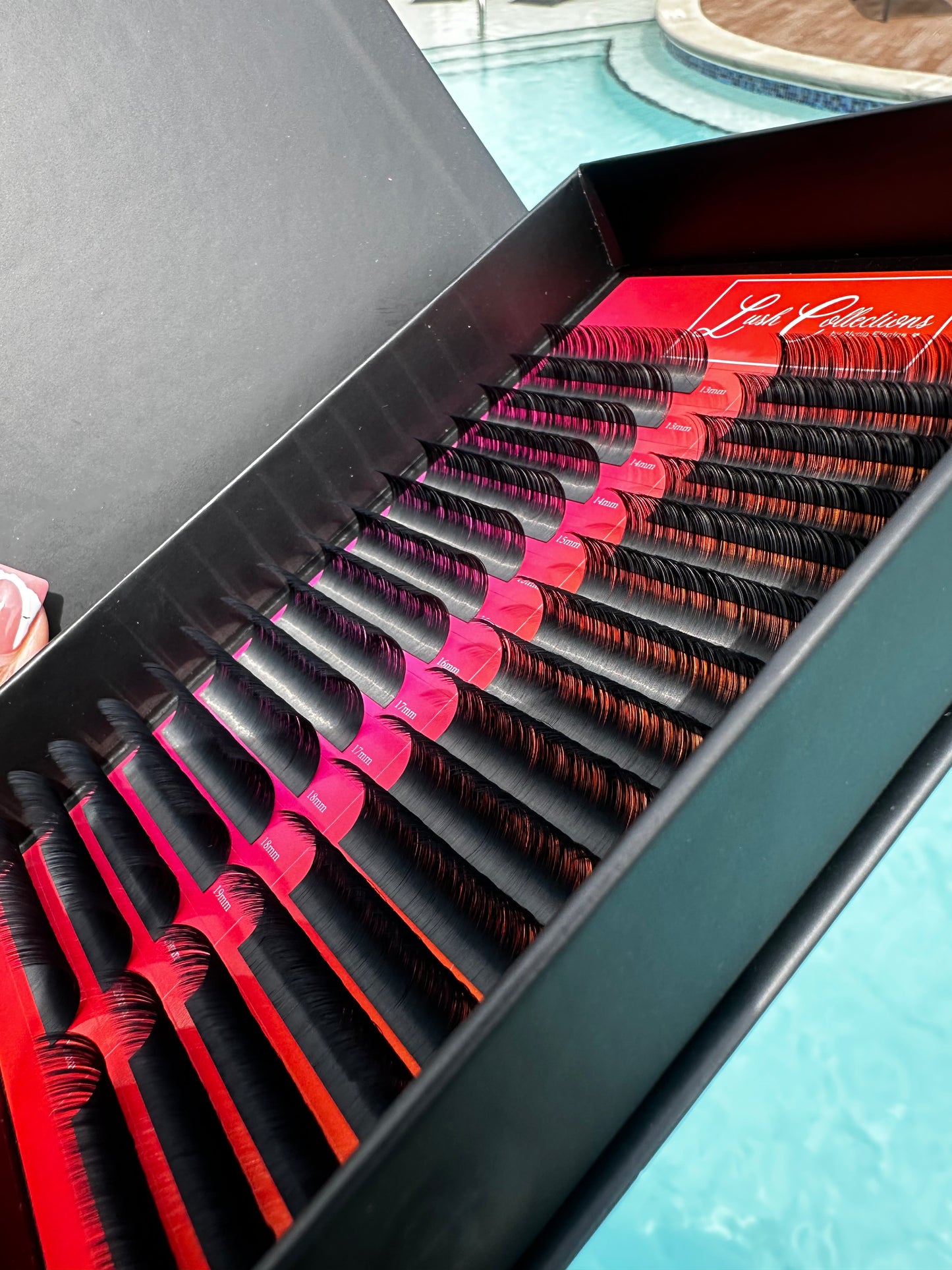 Deluxe Box